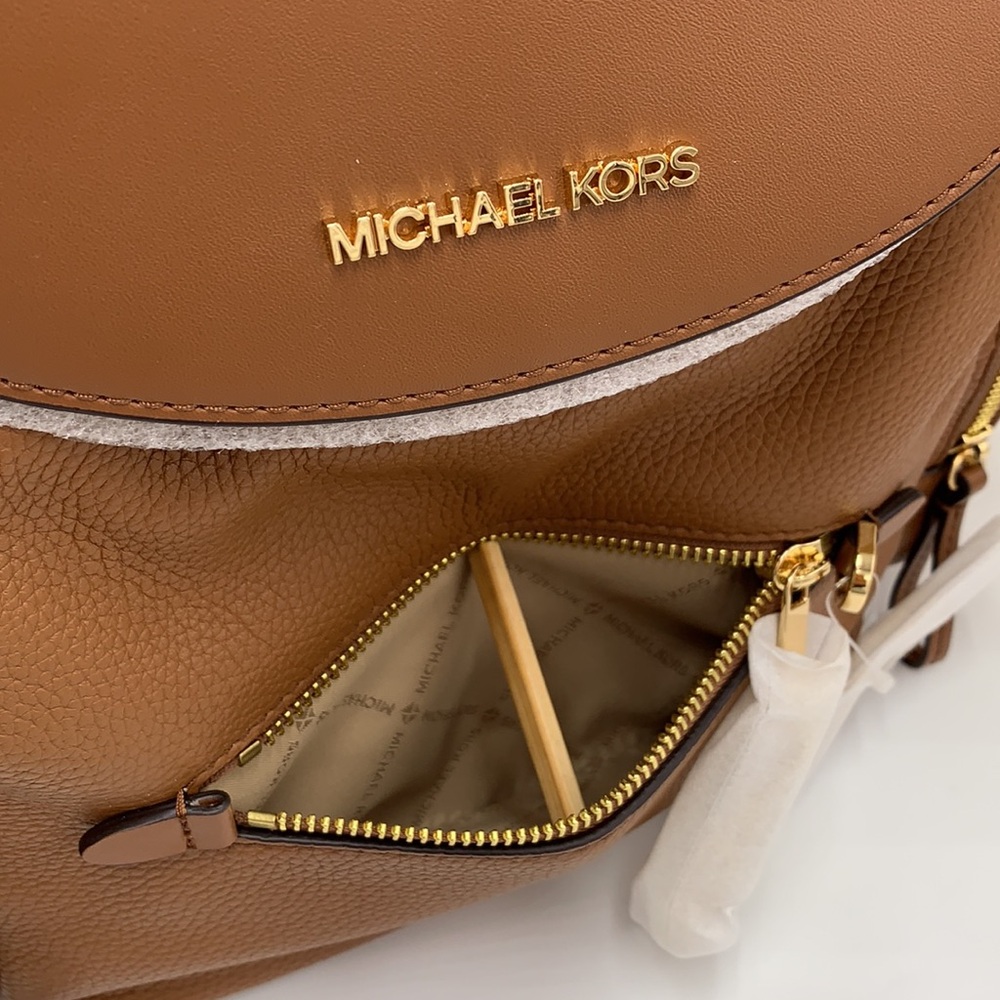 Michael Kors Jet Set Item Medium Chain Backpack Luggage Color - Picture 11 of 12